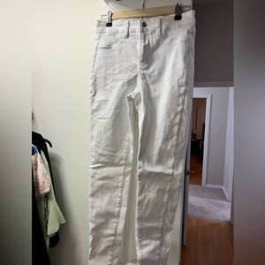 White American eagle jeans